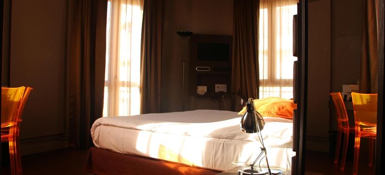 Hotel Kyriad Vichy Vichy: Foto 