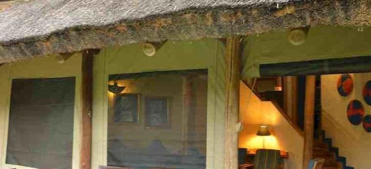 Hotel Lokuthula Lodges:  VICTORIA FALLS