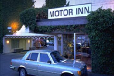 Hotel Paul's Motor Inn:  VICTORIA