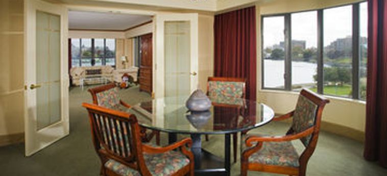 Hotel Delta Victoria Ocean Pointe Resort And Spa:  VICTORIA