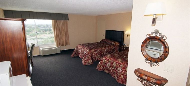 Hotel Holiday Inn Victorville:  VICTORVILLE (CA)