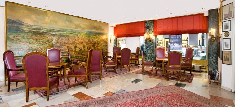 Hotel Royal:  VIENA