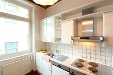 Checkvienna Edelhof Apartments:  VIENNA