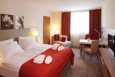 Fourside Hotel & Suites:  VIENNA