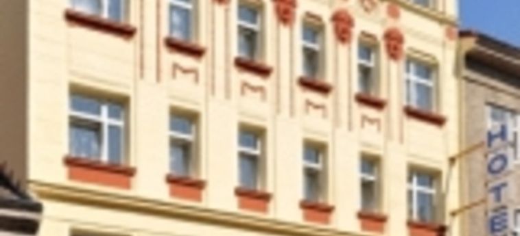 Hotel Franzenshof:  VIENNA