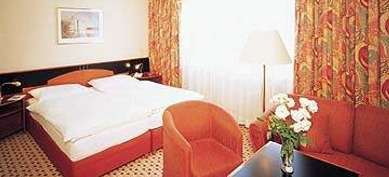 Hotel Holiday Inn Vienna City:  VIENNE