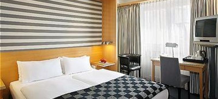 Hotel Holiday Inn Vienna City:  VIENNE