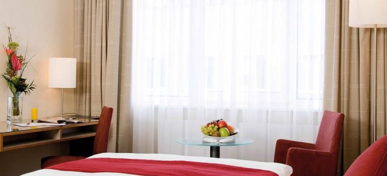 Austria Trend Hotel Bosei:  VIENNE