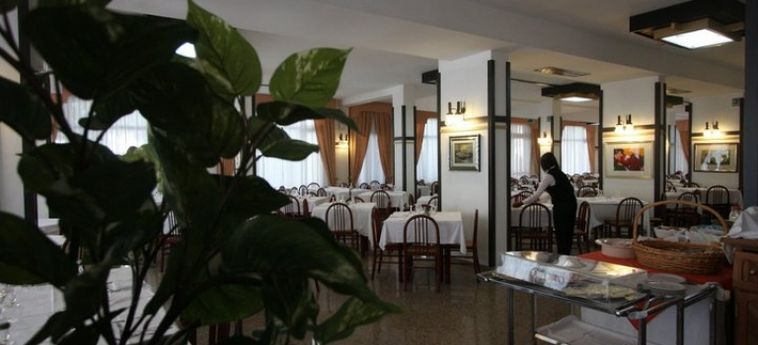 Hotel Mediterraneo:  VIESTE - FOGGIA