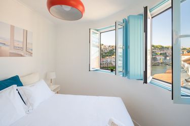 Best Villas - Casa Do Rio Vila Nova De Gaia: Photo 