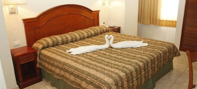 Hotel & Suites Real Del Lago:  VILLAHERMOSA