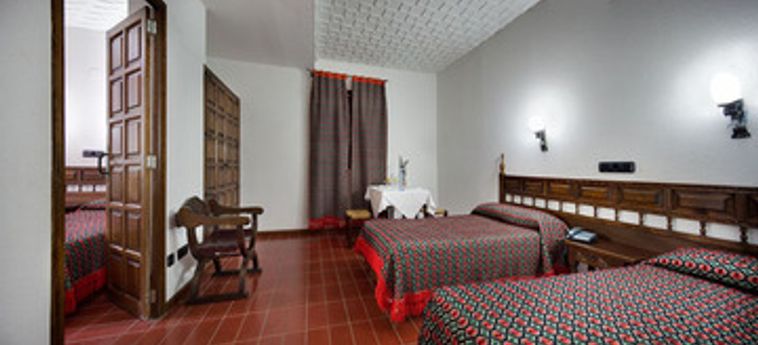 Hotel Hostal De La Trucha:  VILLARLUENGO