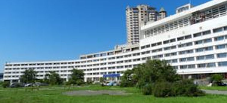 A Hotel Amur Bay:  VLADIVOSTOK