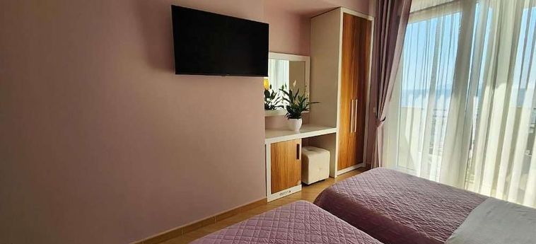 Hotel Gold Vlorë: Foto 