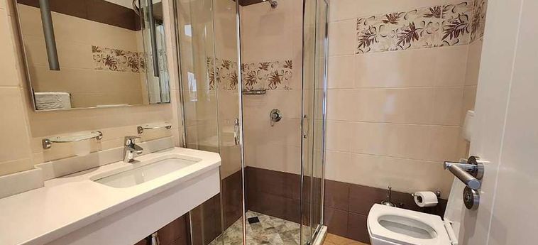 Hotel Gold Vlorë: Foto 