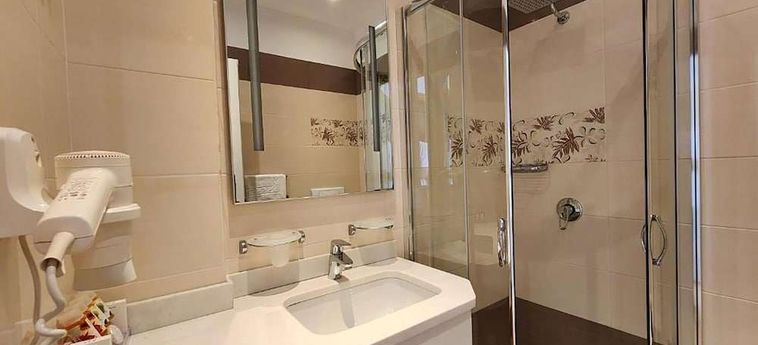 Hotel Gold Vlorë: Foto 