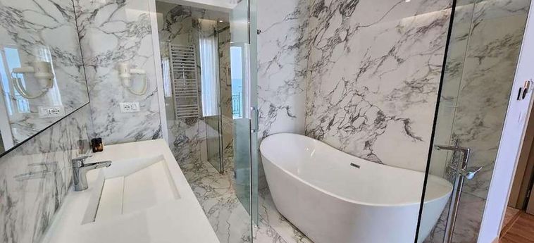 Hotel Gold Vlorë: Foto 
