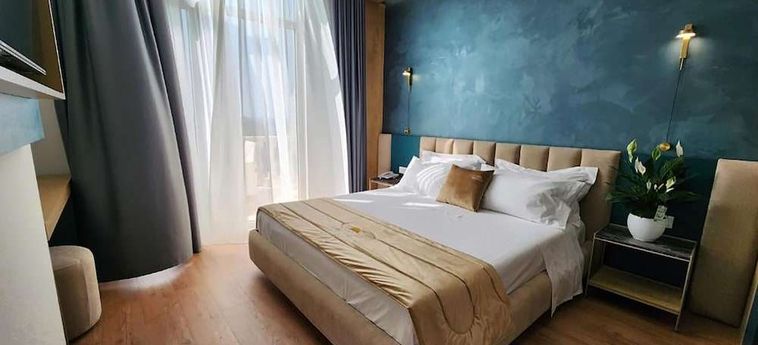 Hotel Gold:  VLORË