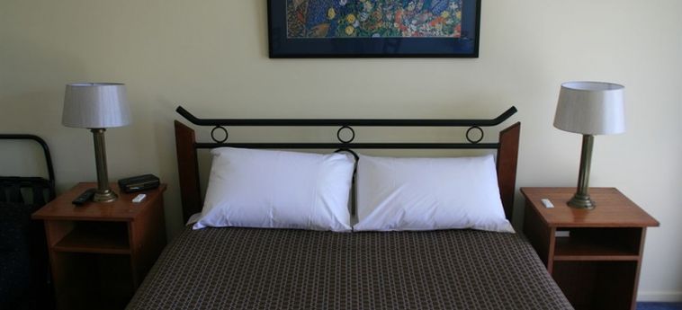 Hotel Atwood Motor Inn:  WARRNAMBOOL - VICTORIA