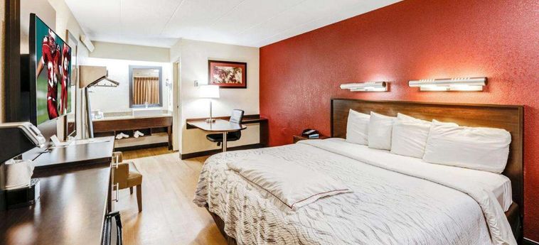 Hotel Red Roof Plus Alexandria Washington (Dc): Foto 