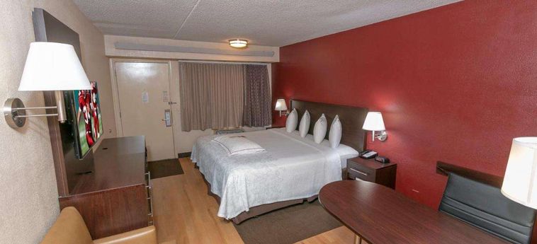 Hotel Red Roof Plus Alexandria Washington (Dc): Foto 