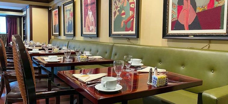 Churchill Hotel Near Embassy Row Washington (Dc) : Photo 