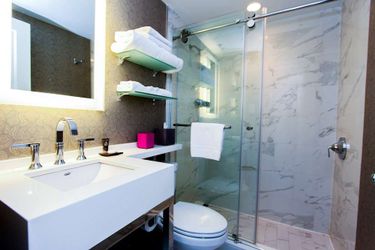 Churchill Hotel Near Embassy Row Washington (Dc): Photo 