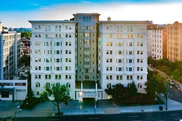Churchill Hotel Near Embassy Row Washington (Dc): Photo 