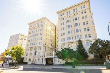 Churchill Hotel Near Embassy Row Washington (Dc): Photo 
