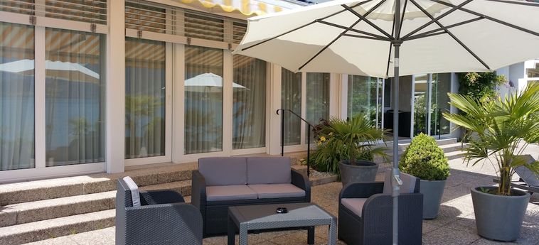 Garni Hotel Frohburg:  WEGGIS