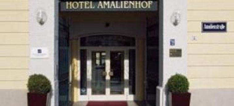 Hotel Amalienhof Weimar:  WEIMAR