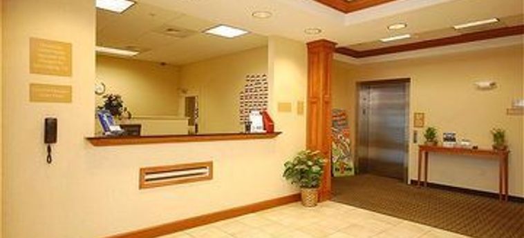 CANDLEWOOD SUITES WEST SPRINGFIELD 3 Etoiles