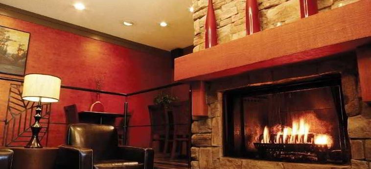 Hotel Whistler Village Inn & Suites:  WHISTLER