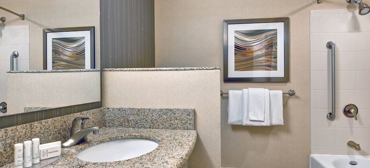 COURTYARD BY MARRIOTT WICHITA AT OLD TOWN 3 Etoiles