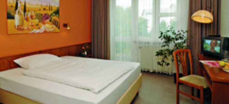 Hotel Alina:  WIESBADEN - FRANCOFORTE