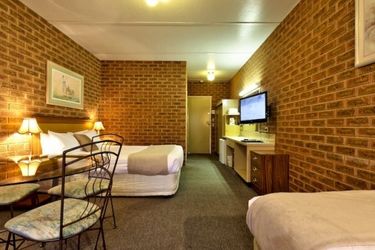Hotel Central Yarrawonga Motor Inn:  YARRAWONGA - VICTORIA
