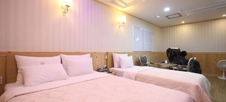 Hotel Yeosu Mj Motel:  YEOSU