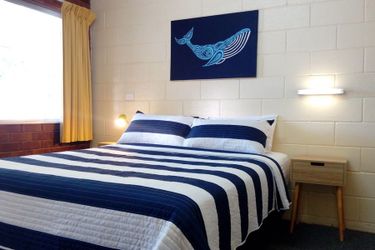 Hotel Sail Inn Motel:  YEPPOON - QUEENSLAND