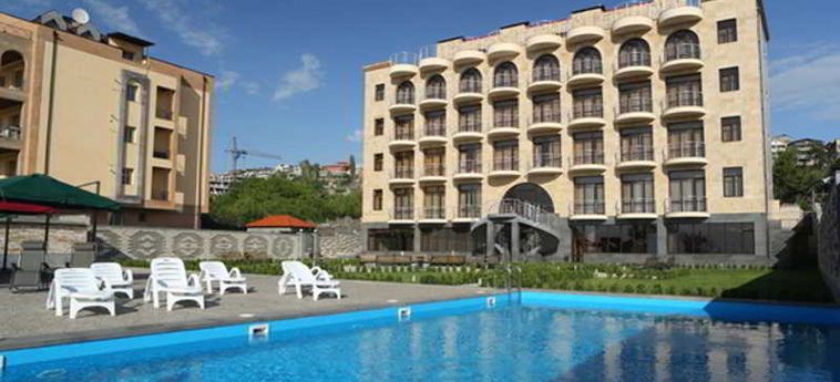 Nare Hotel:  YEREVAN