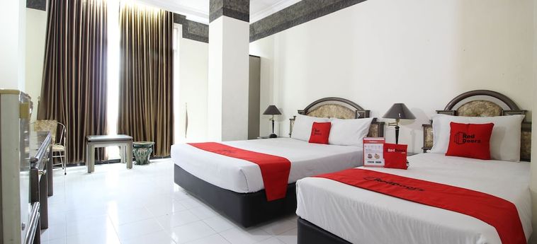 Hotel Reddoorz Syariah Near Malioboro Mall:  YOGYAKARTA