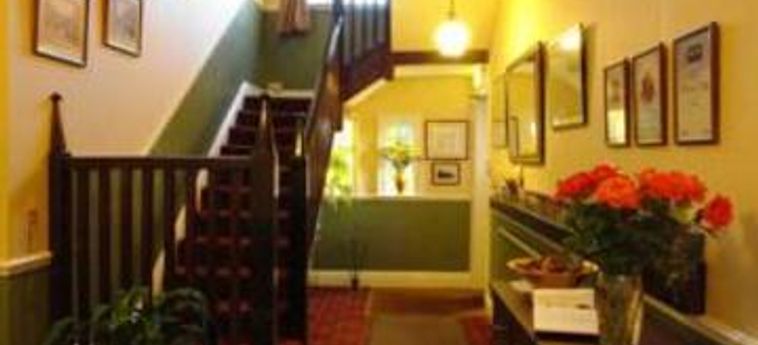 Midway House Bed & Breakfast:  YORK