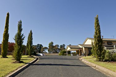 Hilltops Retreat Motor Inn:  YOUNG - NEW SOUTH WALES