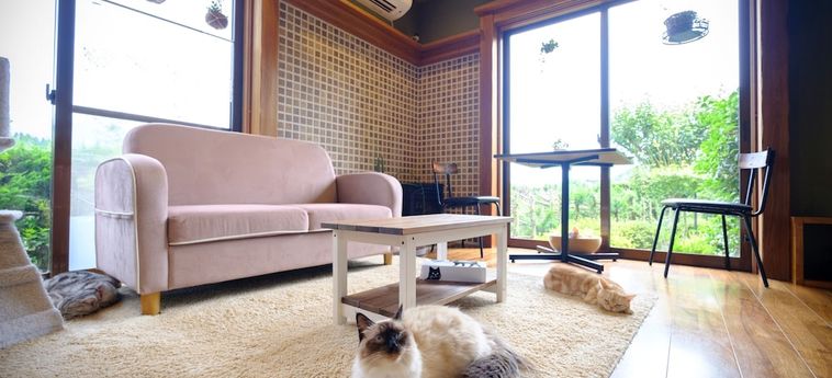 Hotel Yufuin Waraneko No Yado Yufu - Oita Prefecture : Photo 