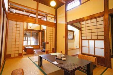 Hotel Yufuin Onsen Kishokaiuntei Muzinzo Yufu - Oita Prefecture: Photo 