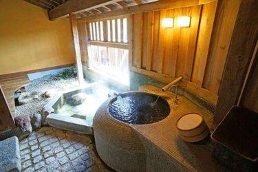 Hotel Yufuin Onsen Kishokaiuntei Muzinzo Yufu - Oita Prefecture: Photo 