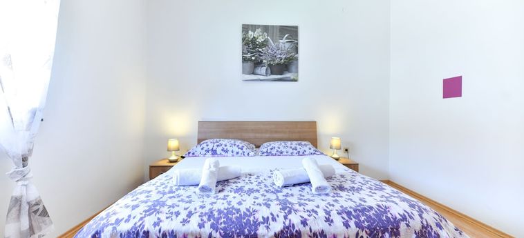 Hotel Villa Medun - Private Pool &Amp; Bbq Zadar - Dalmacia: Foto 
