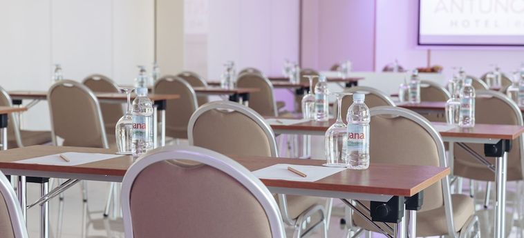 Antunovic Hotel East Zagabria: Foto 