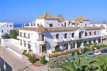 Hotel Pozo Del Duque:  ZAHARA DE LOS ATUNES
