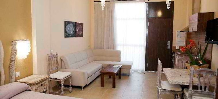 Hotel Apartamentos Zahara Sol:  ZAHARA DE LOS ATUNES