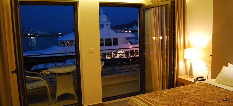 Hotel DALI LUXURY ROOMS